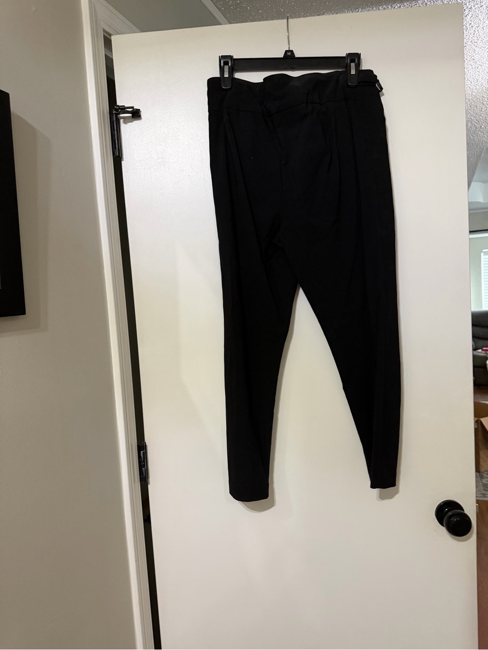 Women’s Black Tapered Dress Pants - Classic Workwear L